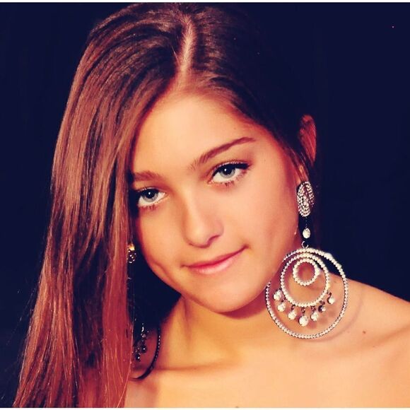 Amrita Singh Austrian Crystal Statement Earrings - Picture 5 of 8